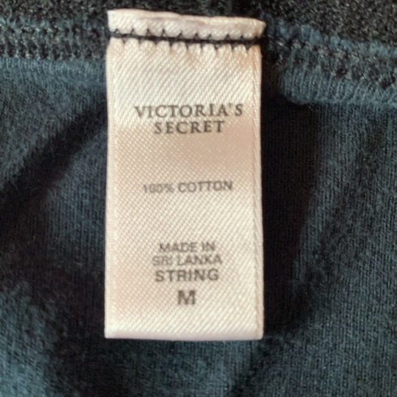 VICTORIA’S SECRET String panties. Full front & back; high on sides. Black.Medium - Picture 5 of 6